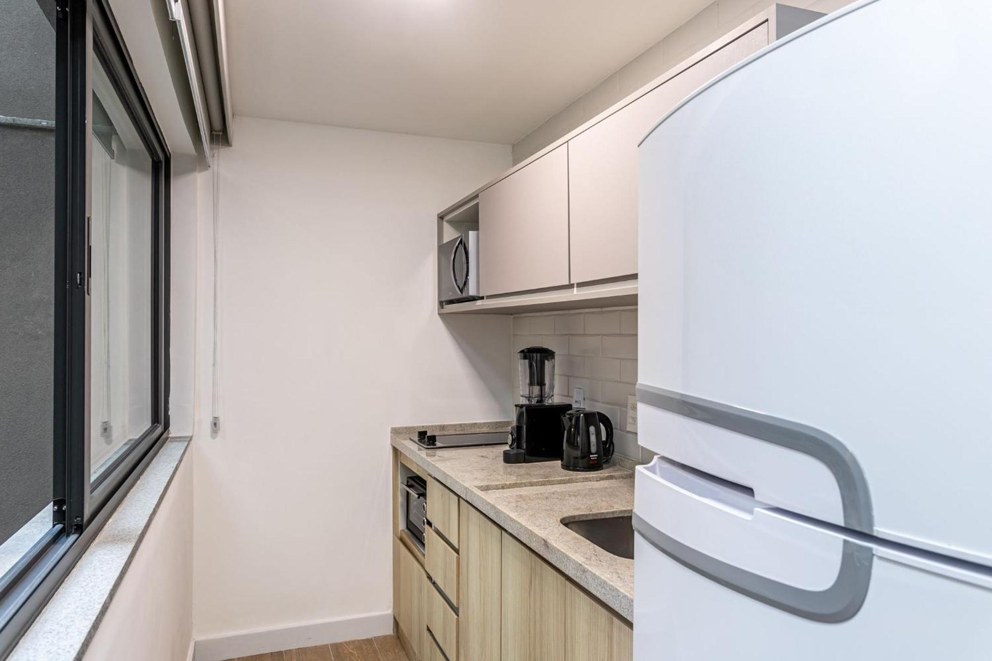 Apartment Qto&sala Com Varanda A 170m Da | Fa 49/101 *