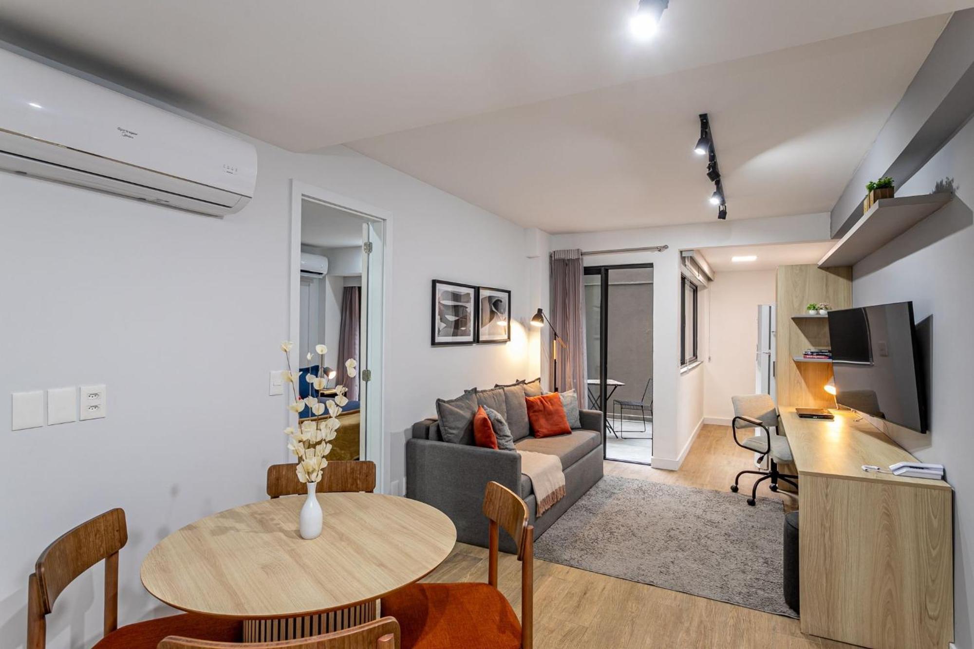 Qto&sala Com Varanda A 170m Da | Fa 49/101 Apartment *
