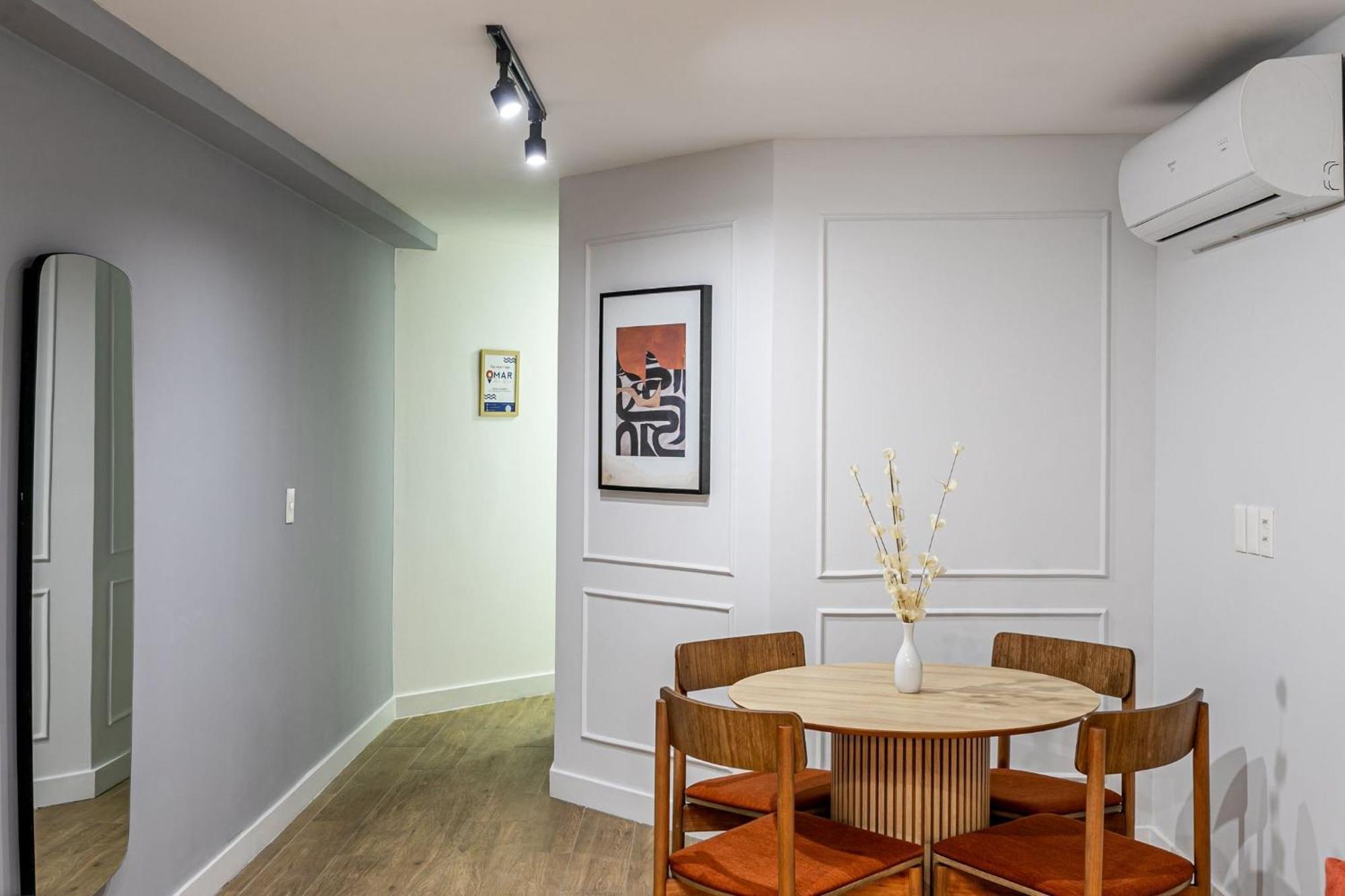 Apartment Qto&sala Com Varanda A 170m Da | Fa 49/101 Rio de Janeiro