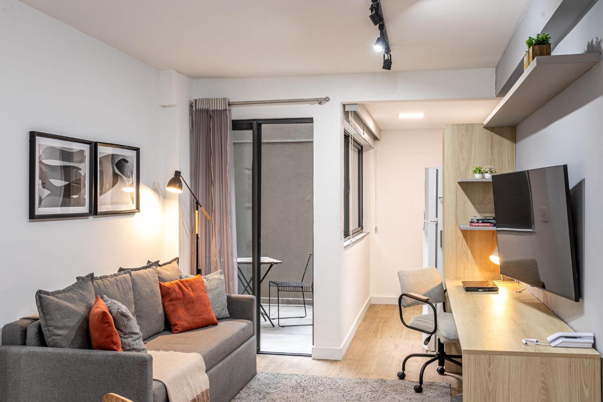 Apartment Qto&sala Com Varanda A 170m Da | Fa 49/101